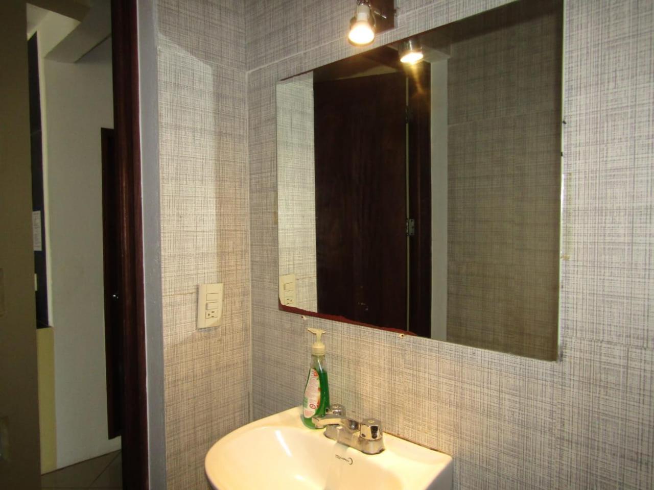 Brisamar Guesthouse Пуерто Ескондидо Екстериор снимка