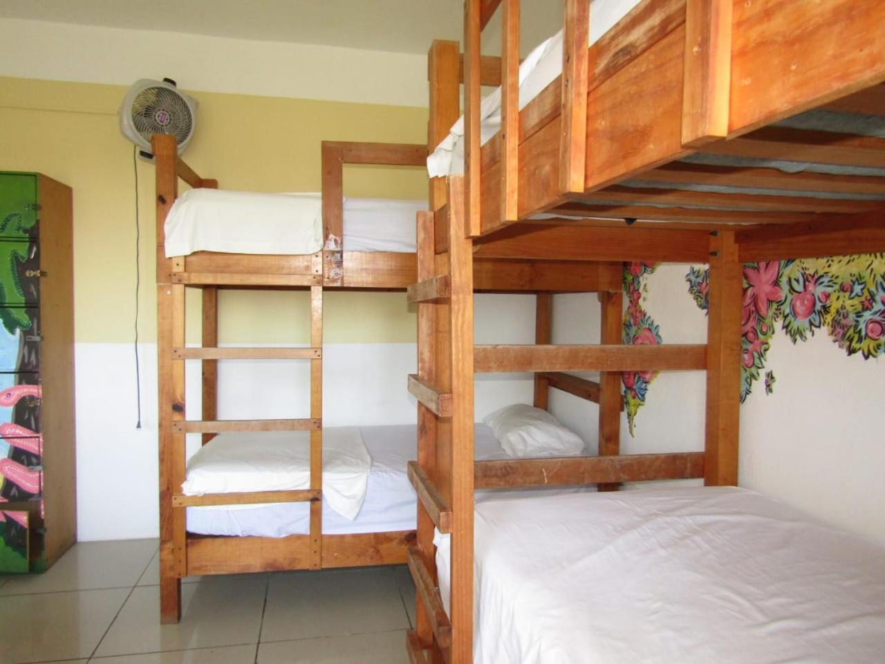 Brisamar Guesthouse Пуерто Ескондидо Екстериор снимка
